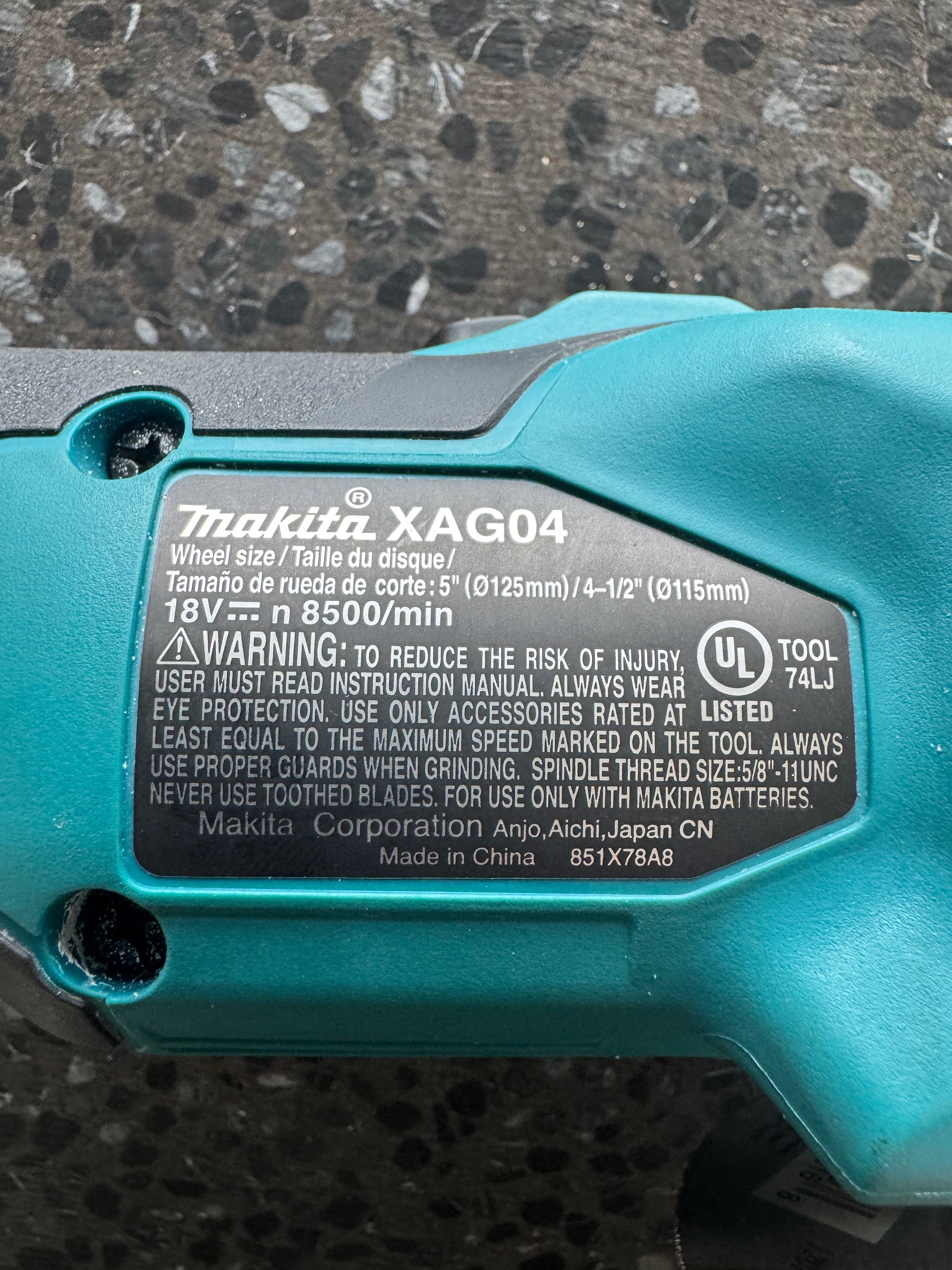 Second Chance Tools Makita XAG04Z  4-1/2 / 5" Cut-Off/Angle Grinder, Tool Only Grinder