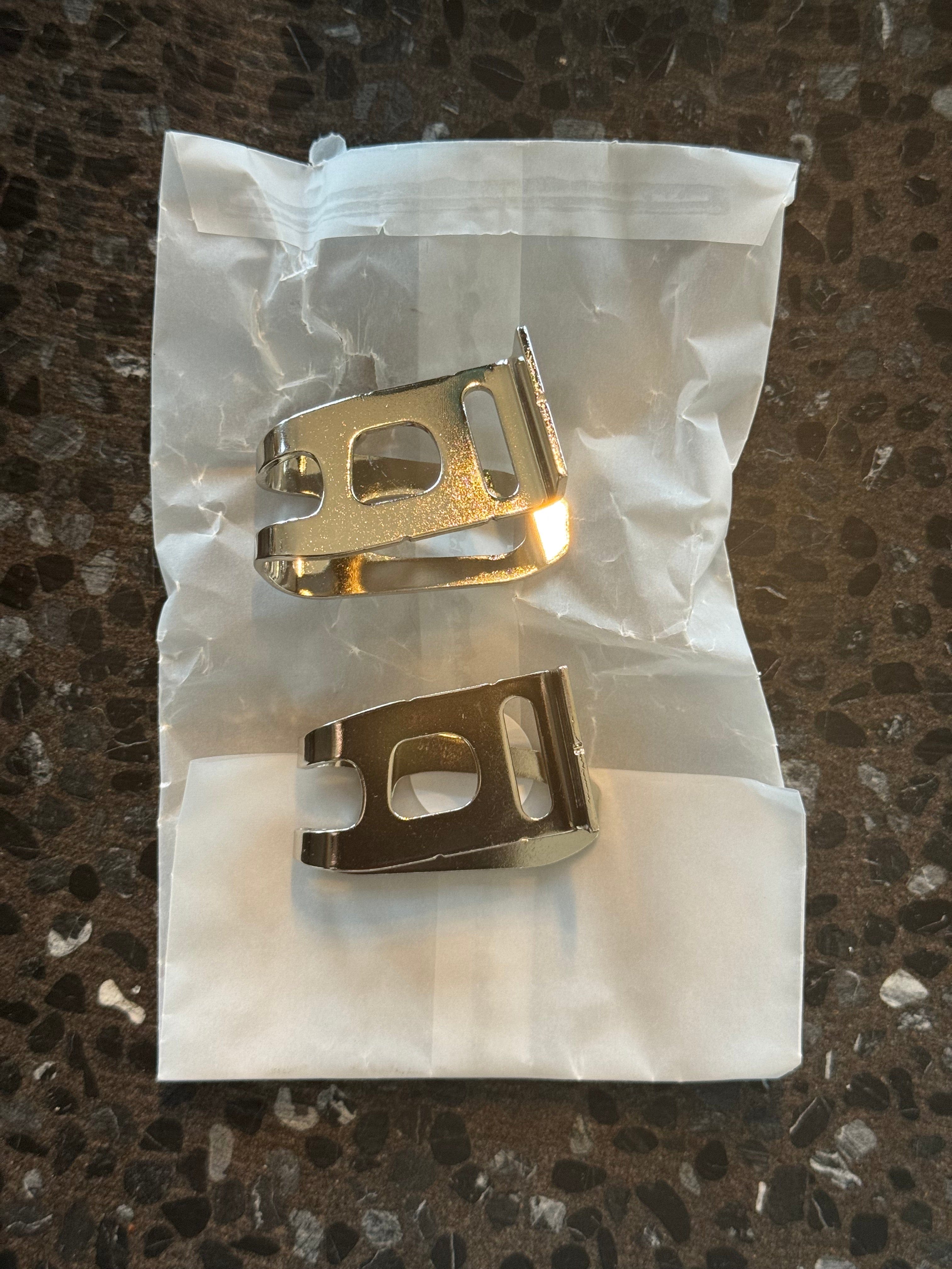 Second Chance Tools Makita XT281S-R 18V LXT Brushless Lithium-Ion 1/2 in. Cordless Drill/ Impact Driver Combo Kit (3 Ah) (Renewed)